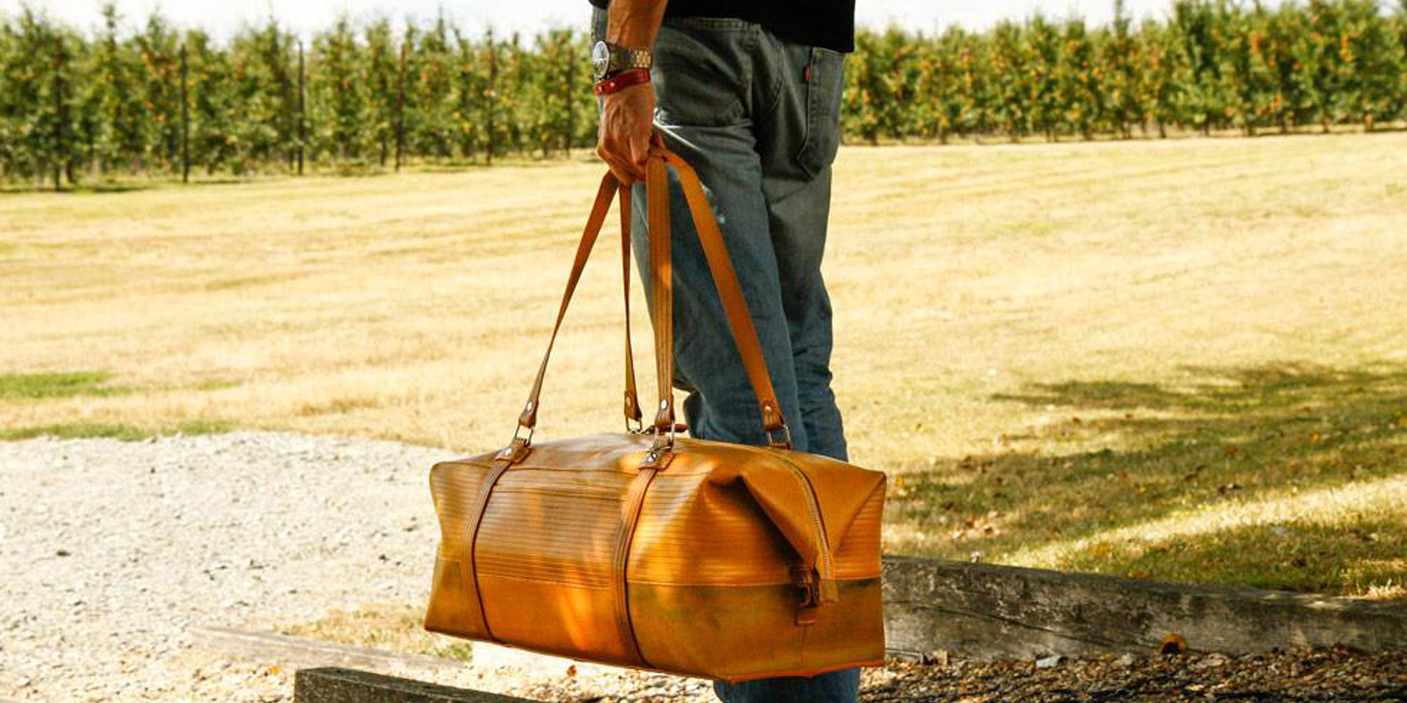 Men's ethical weekender bag by Elvis and Kresse