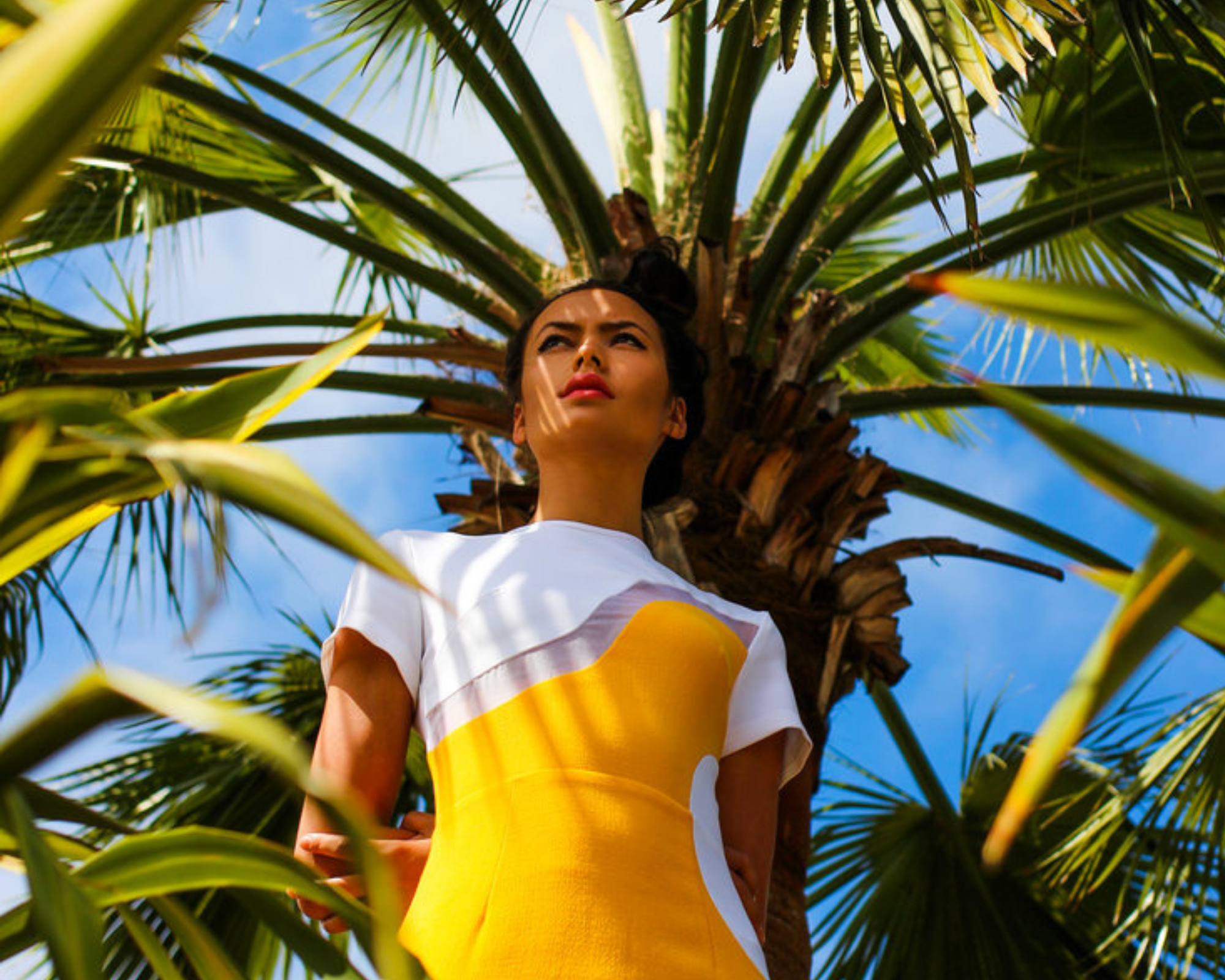 pic of styled white yellow dress from Elena Bobysheva