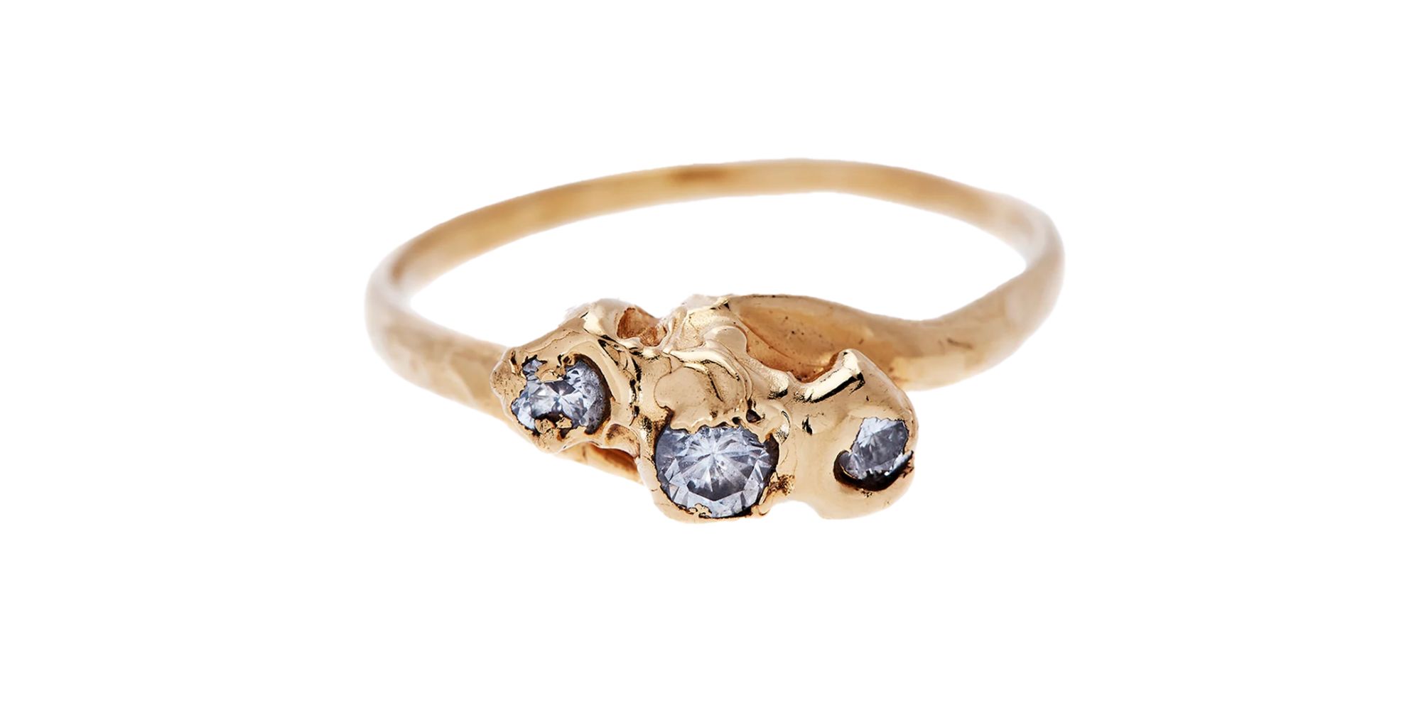 A handcrafted 9kt solid gold engagement ring inlaid with responsibly-sourced diamonds, made by Alighieri.