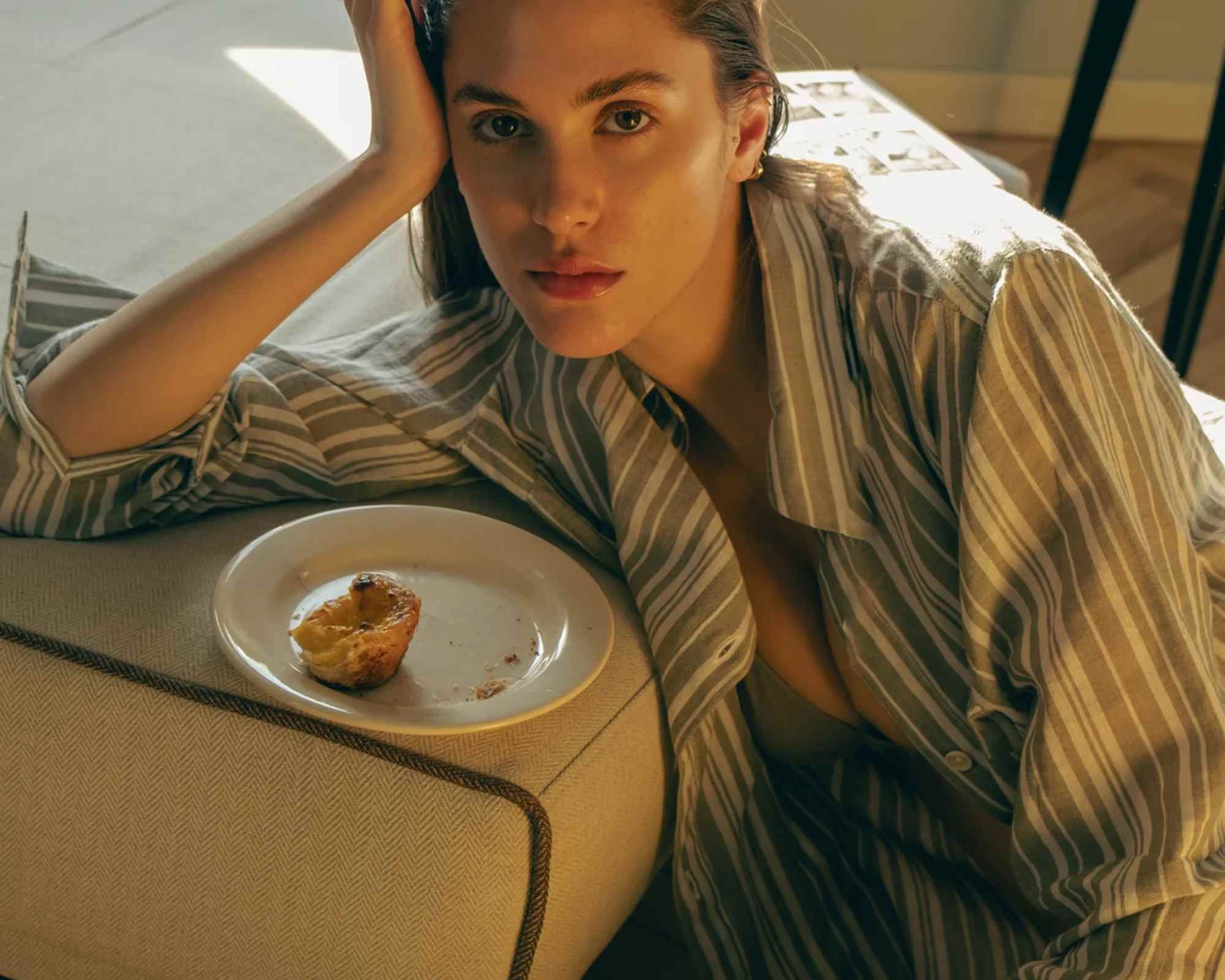 person wearing more sustainable pyjamas from nudea