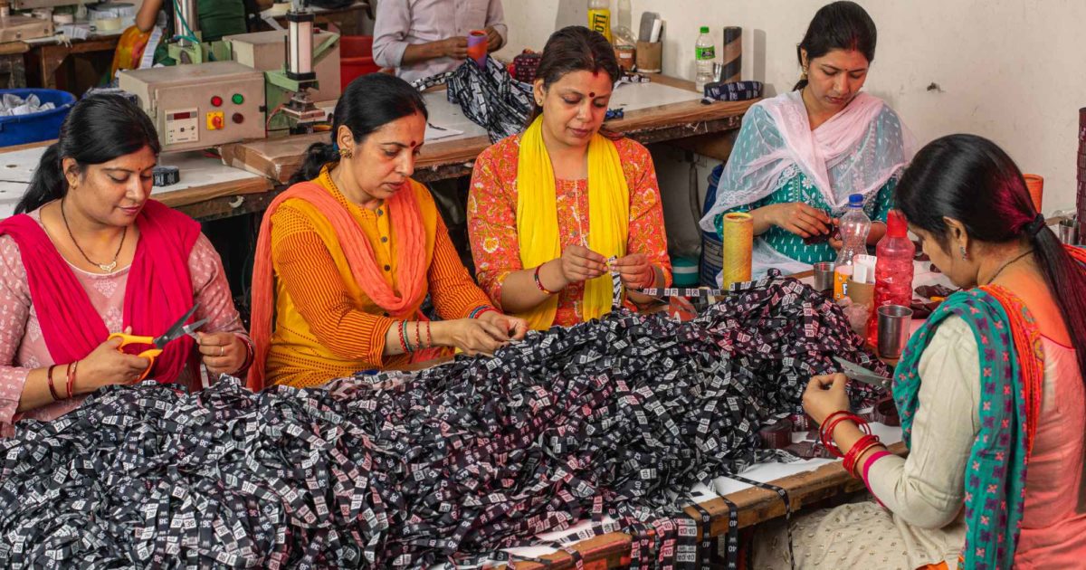 What is Collective Bargaining? Why It’s Central to Labour Justice