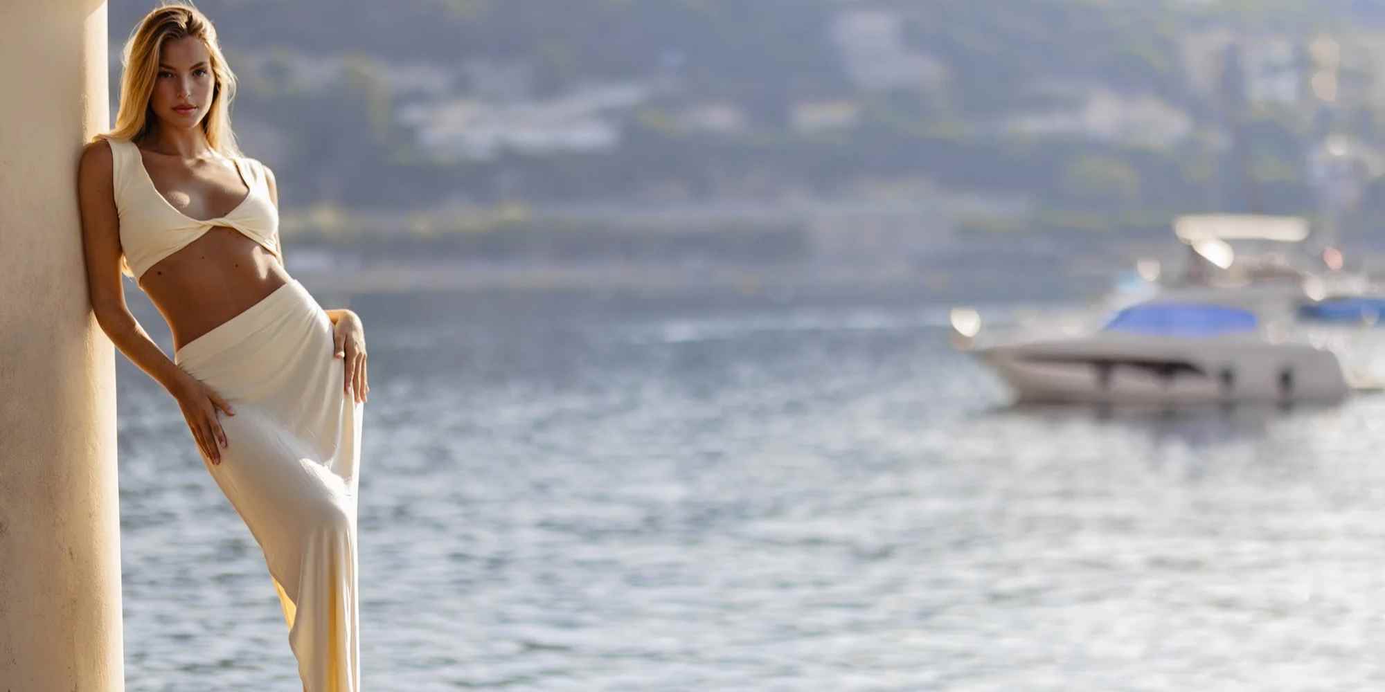 Woman wearing Coco & Kandy outfit