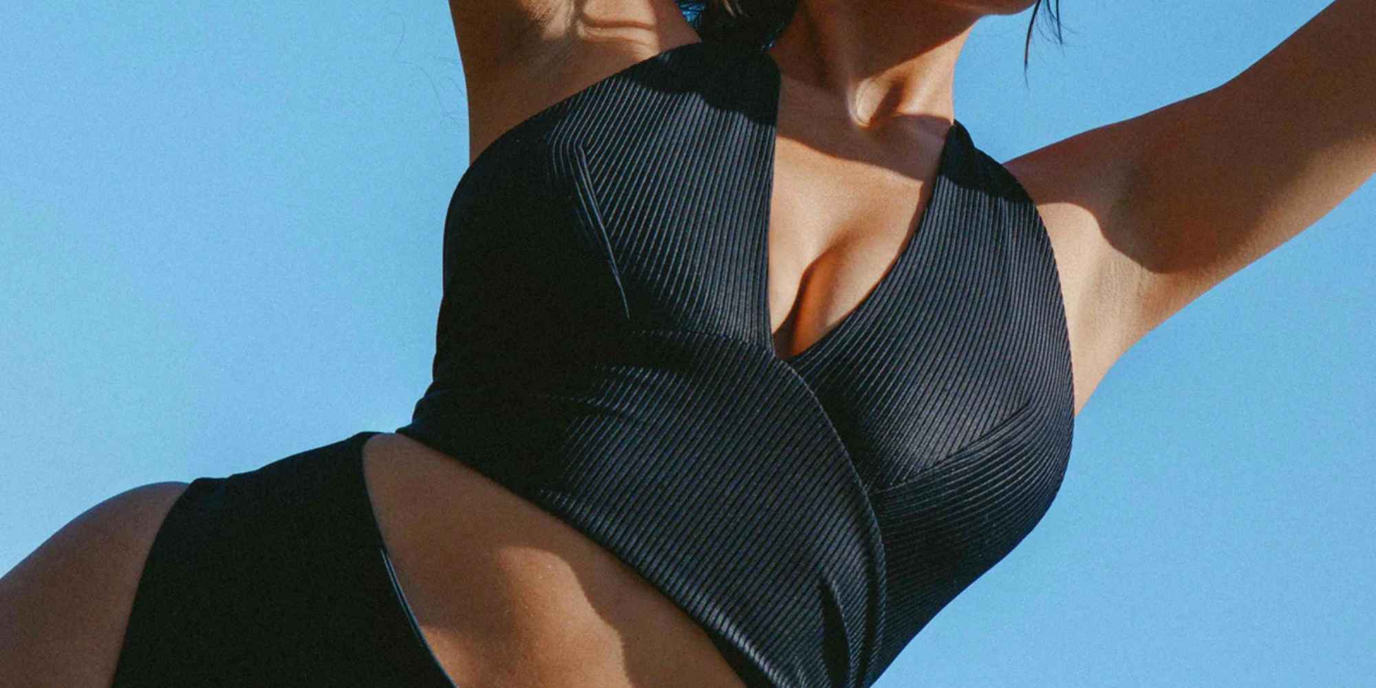 Person wearing underwear from LE BUNS