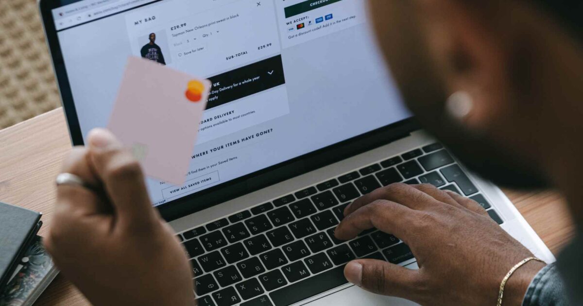 3 Questions To Help You Avoid the Black Friday Hype