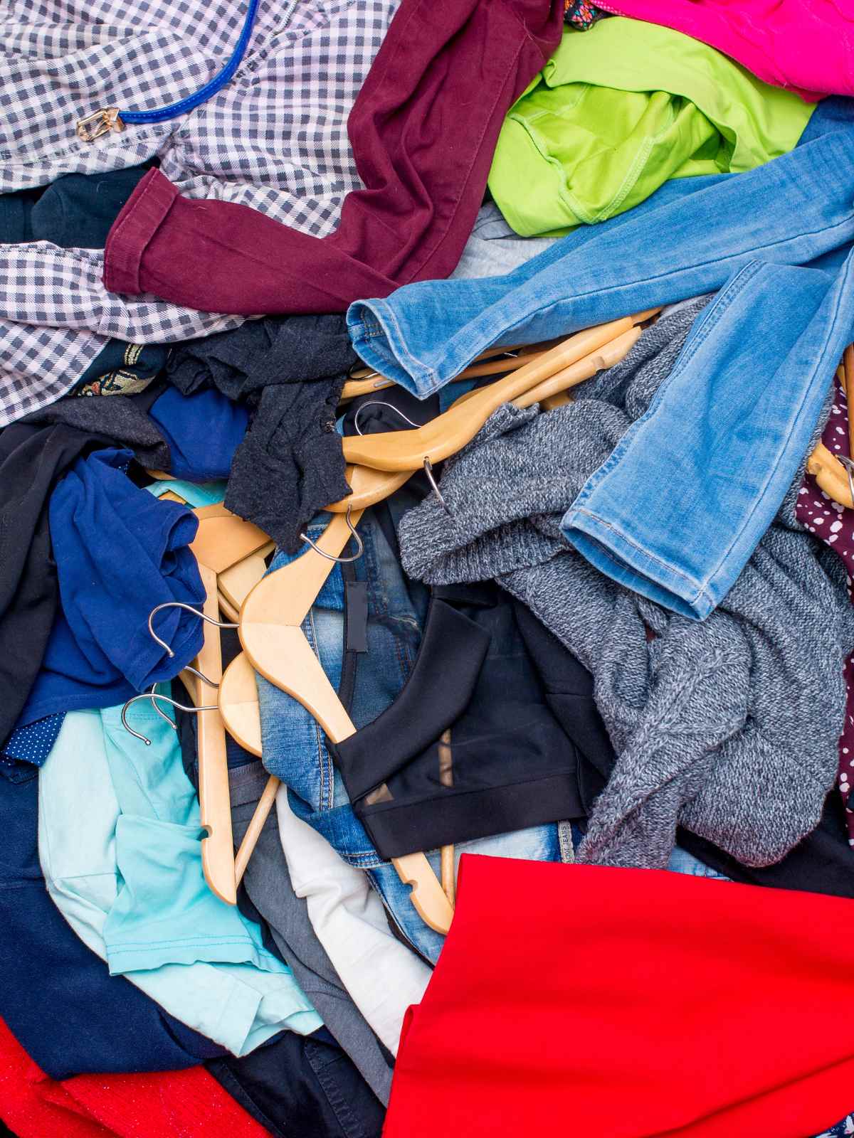 piles of fast fashion clothes