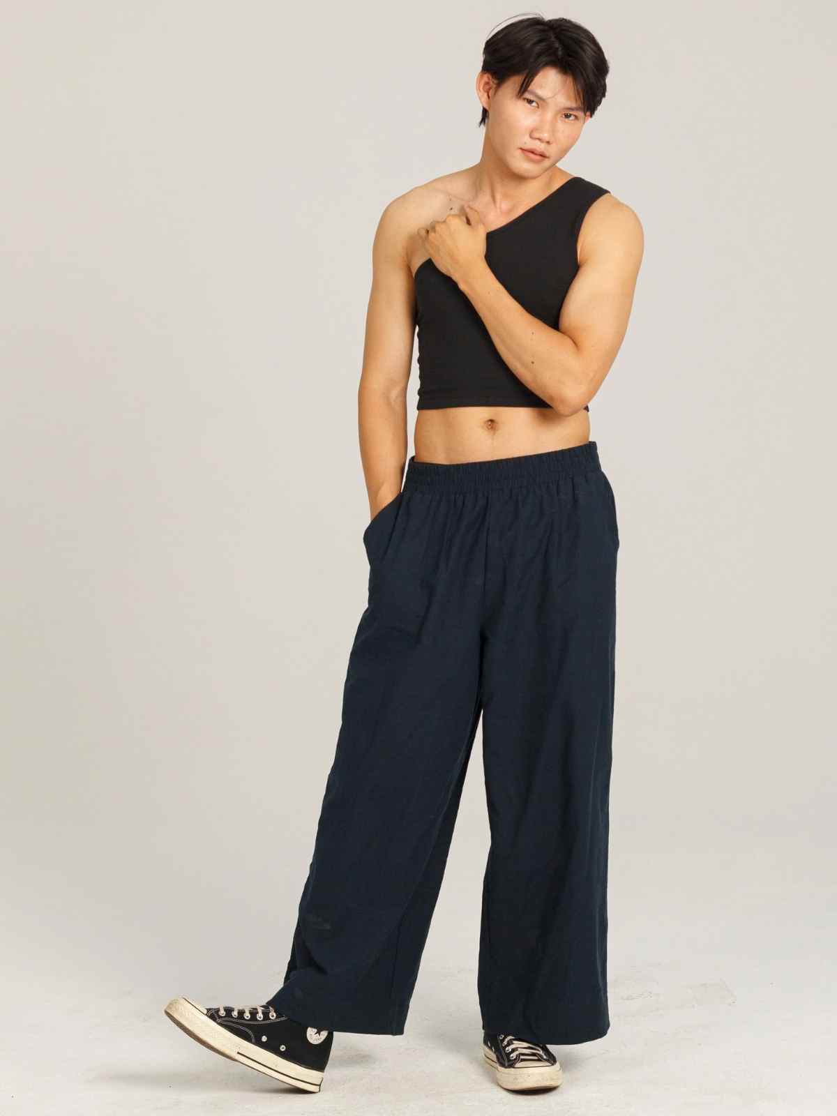 more sustainable gender neutral outfit from dorsu