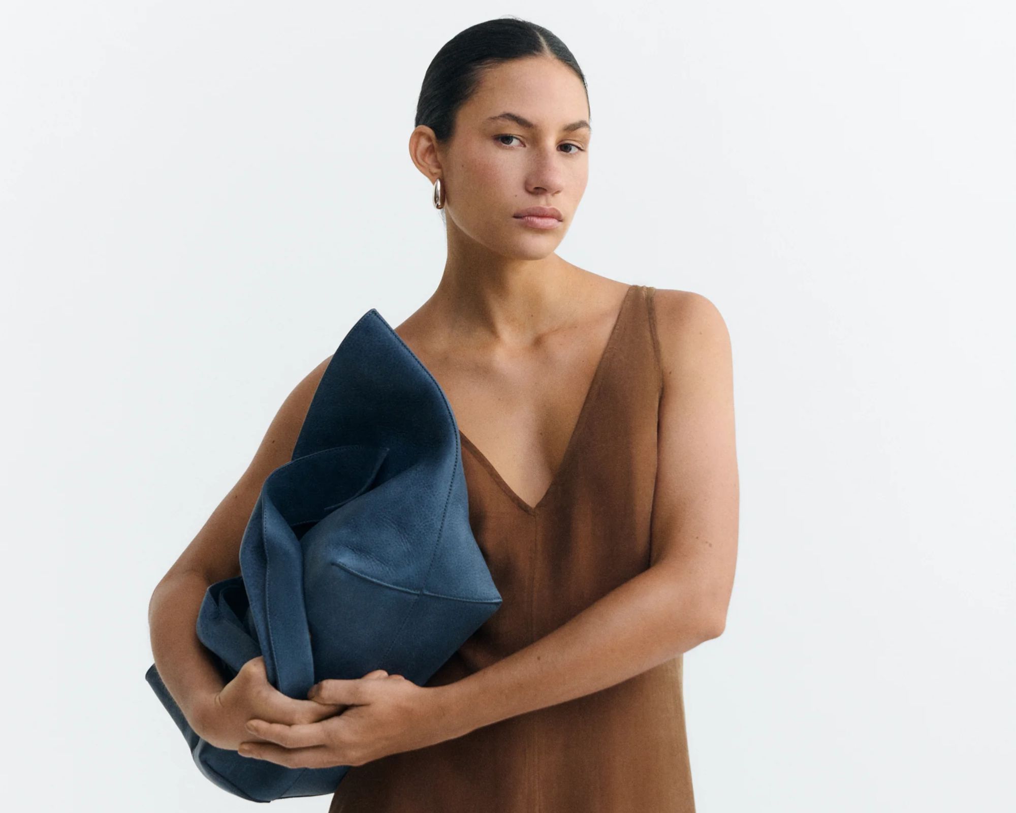 person wearing outfit from more sustainable european brand thinking mu
